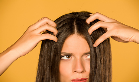 4 Ways to Treat an Itchy Scalp