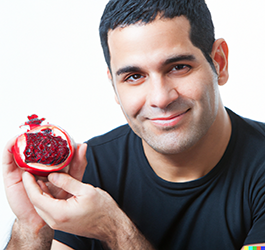 Why Are Pomegranates Good for Men? Discover the Health-Boosting Benefits of This Nutrient-Rich Fruit